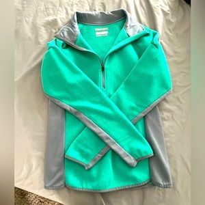 Like New Columbia Half-Zip - Size Small